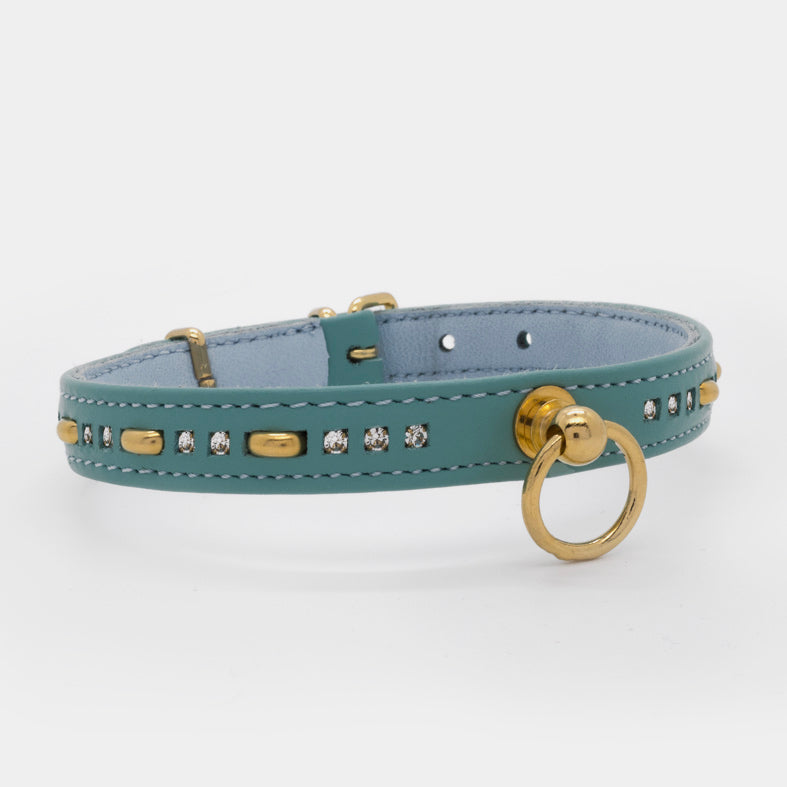 Collare in Pelle Turchese con BORCHIE e STRASS