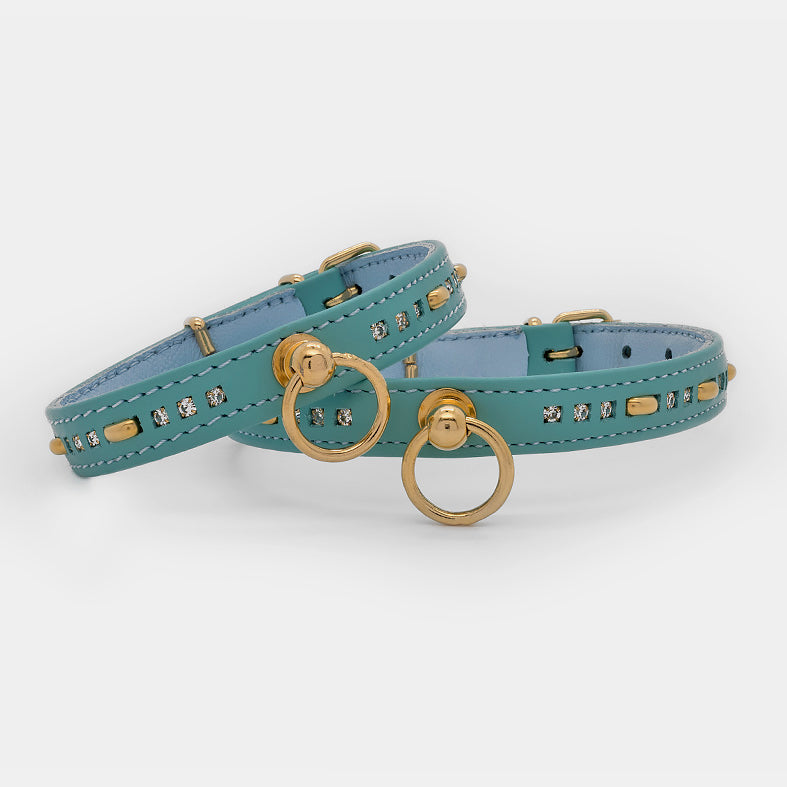 Collare in Pelle Turchese con BORCHIE e STRASS